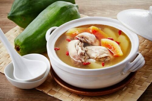 Canh gà tần đu đủ
