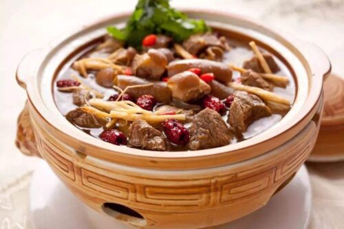 药膳炖羊肉